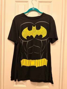Batman Mens T Shirt DC Comics Dark Knight Batman Cosplay Costume Comicon XL